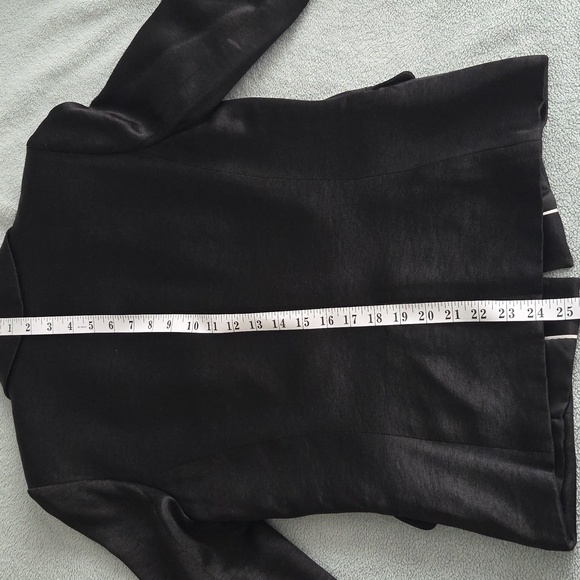 Banana Republic Monogram Satiny Evening Blazer - Picture 11 of 11